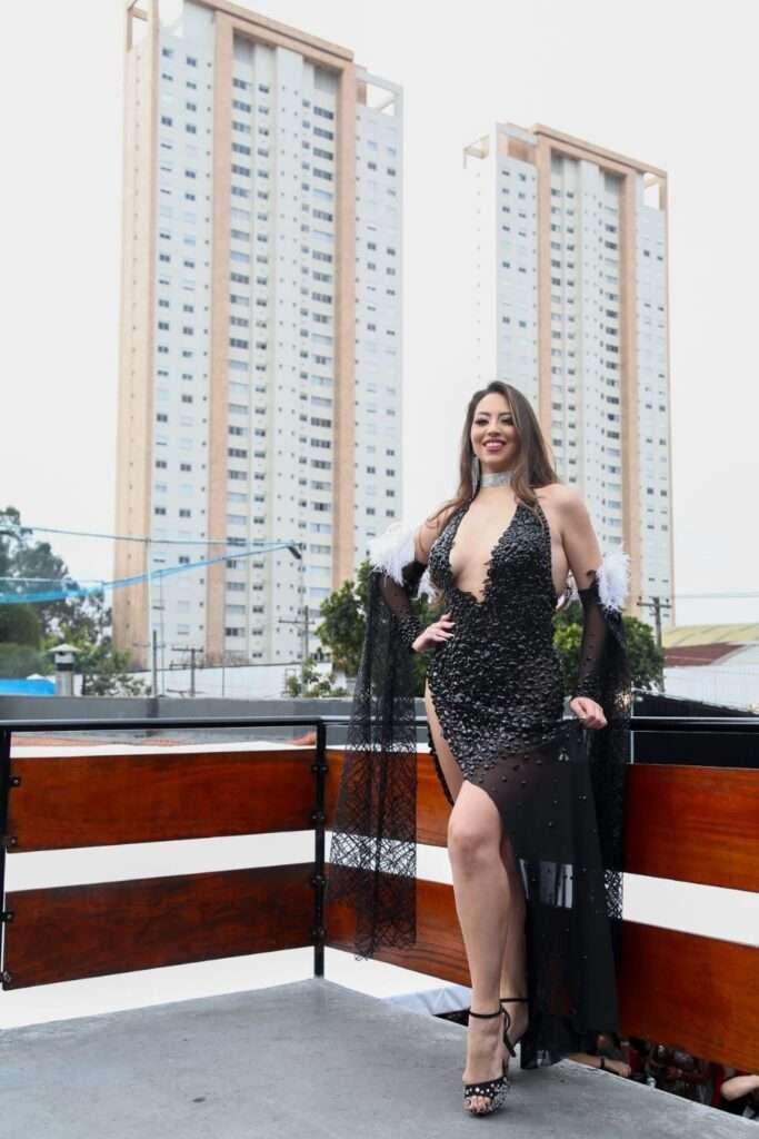 Olivia Faria Desfile Brasileirao 7 News & Entretenimento